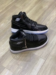 nike air jordan cano preto verniz sola azul - comprar online