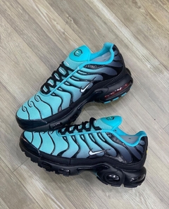 NIKE AIR MAX PLUS TN TIFFANY IMPORTADO