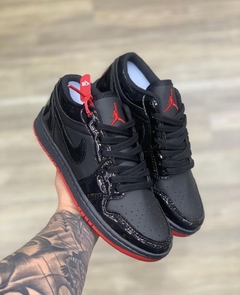 nike air jordan preto c sola vermelho - comprar online