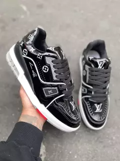 LOUIS VUITTON PRETO