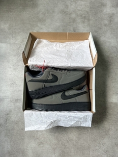 nike air force Cinza c sola preta na internet
