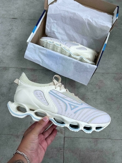 Mizuno prophecy 14 - BEGE - Jc imports