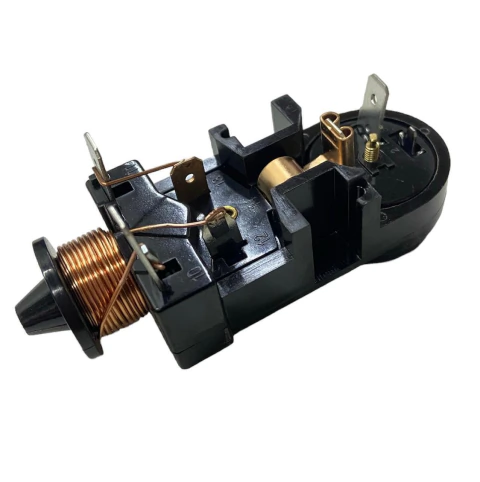 Relay con protector termico para motocompresor Embraco de 1/4HP de heladera
