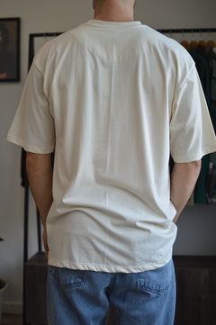 REMERA OVERSIZE FABRIC BEIGE - comprar online