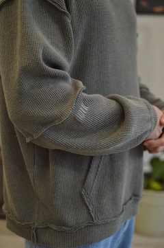 BUZO OVERSIZE OS HARDY LASER GRIS en internet