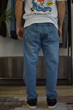 JEAN MOM LILLE AZUL - comprar online