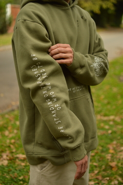 HOODIE BROKEN en internet