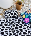 Imperdible neceser con lonita tropical tipo picnic 2 en 1 blanco y negro (1.50X80cM- Neceser: 23x27Cm)