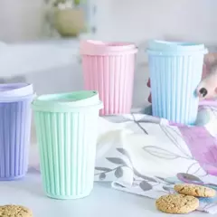 vaso rayas térmico con tapa surtido