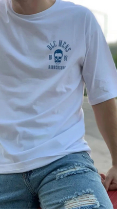 REMERA OVERSIZE BARBERS en internet