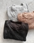 Sweater Over Venecia en internet