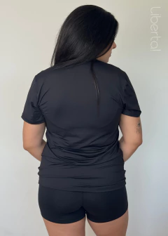 Camiseta Over - Preto - Liberta!