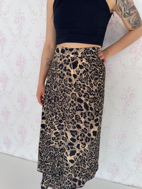 SAIA PLANO MIDI ASSIMÉTRICA CREPE ESTAMPADA REF: 1432123