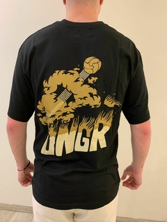 Remera Over ONGR - tienda online