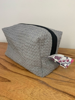 Neceser gris mediano