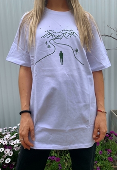 Remera REFUGIO en internet