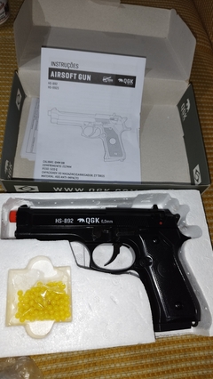 Pistola Airsoft Spring Beretta B92 6mm Esfera Aluminio - Qgk