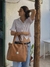 Cartera Aurora Conan – Portanotebook de Eco Cuero (Negro, Beige o Suela)