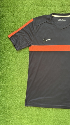 Remera deportiva - Doble Cinco