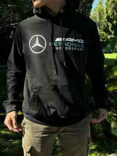 buzo mercedes petronas