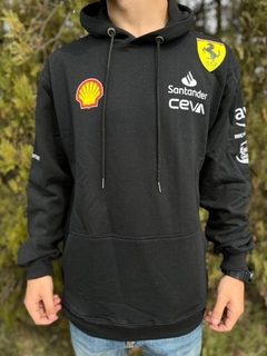 Buzo ferrari