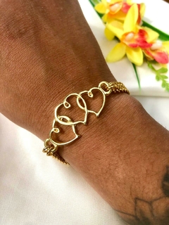 Pulseira Corrente Dupla Corações Folheado a Ouro 18k na internet