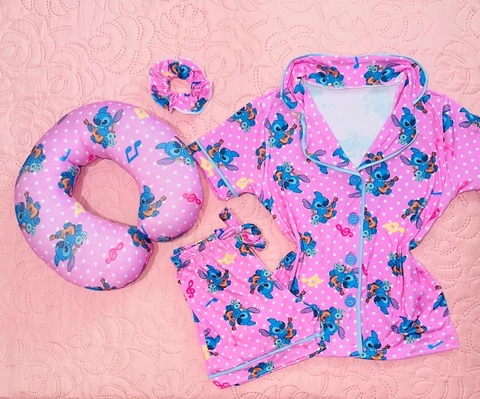 Pijama americano infantil stitch bolinhas