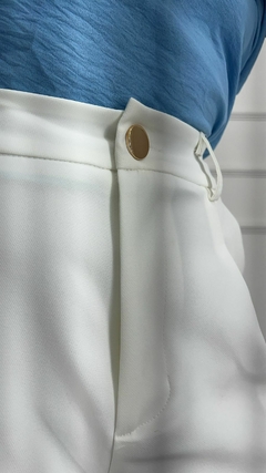 Shorts Flávia na internet