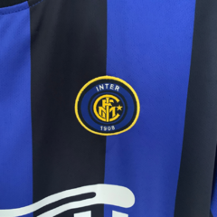 Imagem do Camisa Retrô Inter de Milão I 1999/2000 - Masculina Nike - Azul e preta