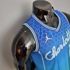Camiseta Regata Charlotte Hornets Azul Clara - Nike - Masculina - Suprema Esportes | Camisas de Time