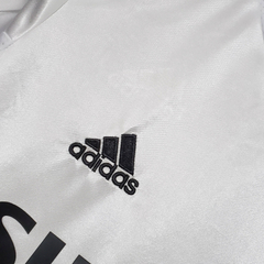 Camisa Retrô Real Madrid I 04/05 - Masculina Adidas - Branca com listras pretas - Suprema Esportes | Camisas de Time