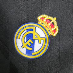 Camisa Retrô Real Madrid II 11/12 - Masculina Adidas - Preta com detalhes em dourado - loja online