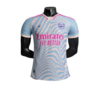 Camisa Arsenal Treino 23/24 - Jogador Adidas Masculina - Branca com detalhes em rosa e azul