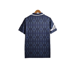 Camisa Retrô Escócia II 1992/1993 - Umbro Masculina - Azul com detalhes em branco - comprar online