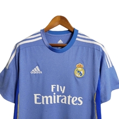 Camisa Retrô Real Madrid II 13/14 - Masculina Adidas - Azul com detalhes em branco na internet