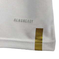 Camisa Retrô Real Madrid I 18/19 - Masculina Adidas - Branca com detalhes em dourado na internet
