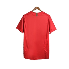 Camisa Retrô Juventus II 2005/2006 - Masculina Nike - Vermelha com detalhes em verde e branco na internet