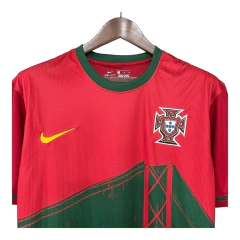 Camisa Seleção de Portugal I 23/24 - Torcedor Masculina - Vermelha com detalhes em verde na internet