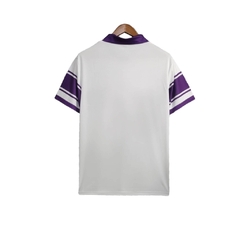 Camisa Retrô Fiorentina II 1984/1985 - Masculina Ennere - Branca com detalhes em roxo na internet