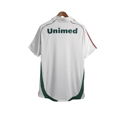 Camisa Retrô Fluminense II 2010 - Adidas Masculina - Branca com detalhes em verde e vermelho na internet