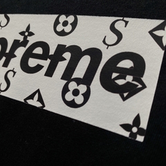 Playera supreme x louis black II - tienda en línea