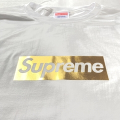 Playera supreme box logo golden white tee - tienda en línea