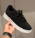 Imagem do Air Force 1 Black Camurça