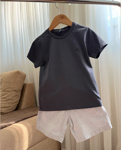 Conjunto Infantil Camiseta e Bermuda Hawai Menino 4 anos na internet
