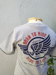 Imagem do T-shirt Masculina Aviação - cinza mescla