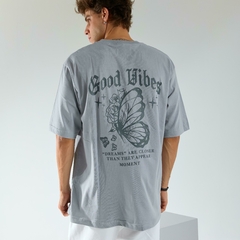 M/CORTA ALGODÓN OVERSIZE "GOOD VIBES" - comprar online