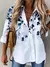 Camisa casual mulher elegante na internet