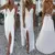 Imagem do Vestido feminino com renda fora do ombro, retalhamento elegante, gola V, alça e