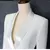 Vestido de passarela, manga comprida, trespassado duplo, gola na internet