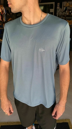 Camiseta DryFit Selene Petróleo